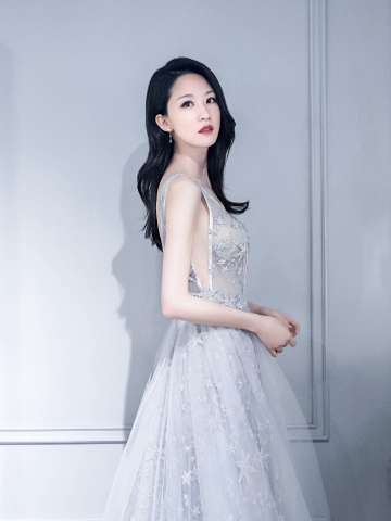 精品女人美女张雯