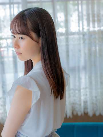 [JPG]日本美女》名字忘了)14P