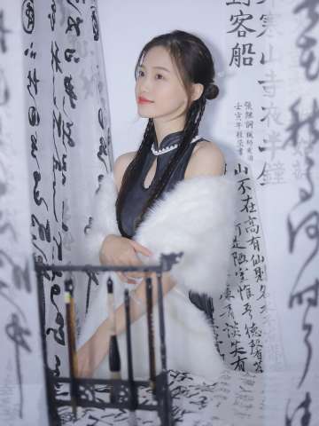 [JPG] [寫真] 古风美女［28P］有水印